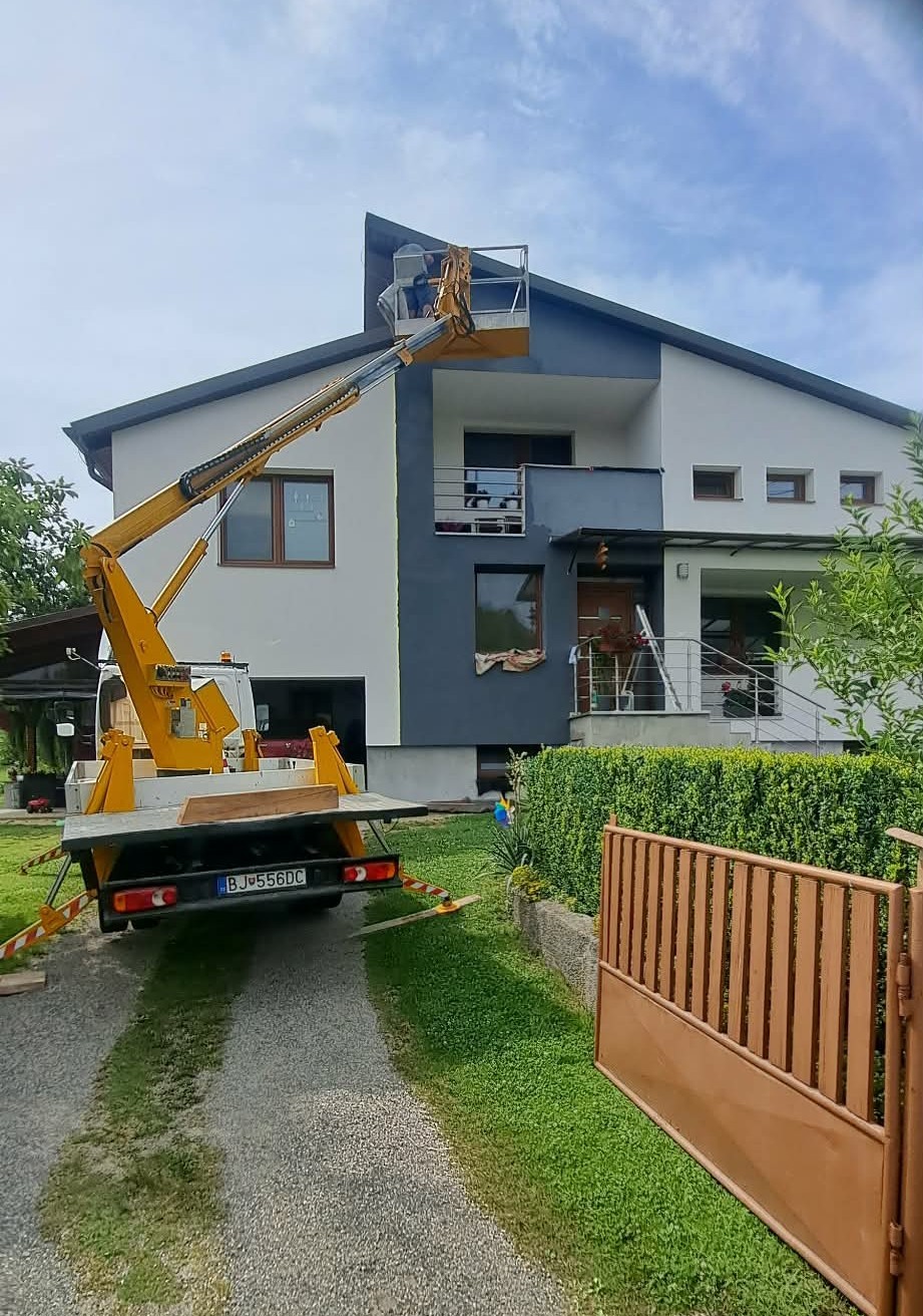 Vysokozdvižná plošina Nissan Cabstar